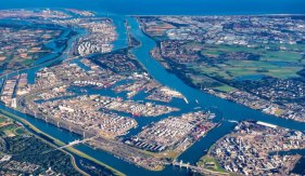 Collaborative Venturing in Action: Lessons from the Port of Rotterdam